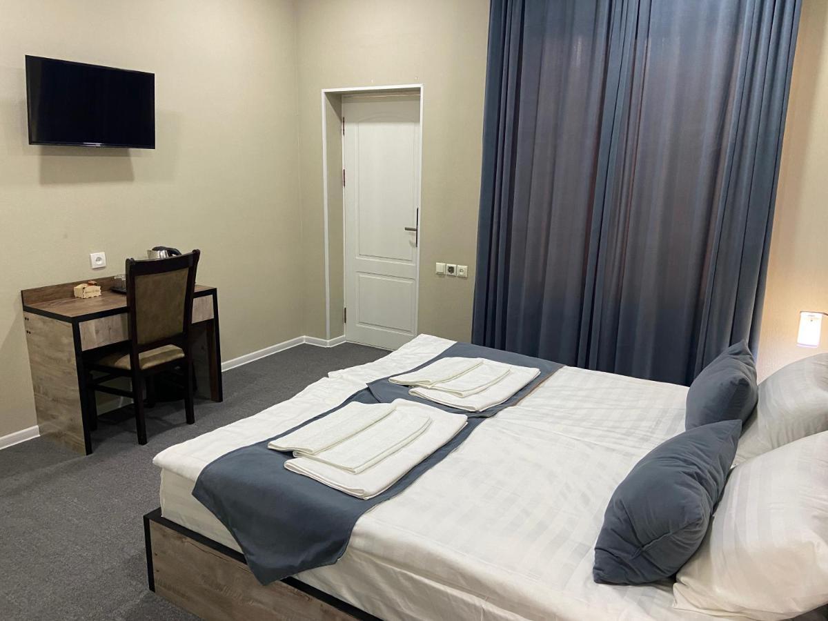 Adras Hotel Taszkent Zewnętrze zdjęcie