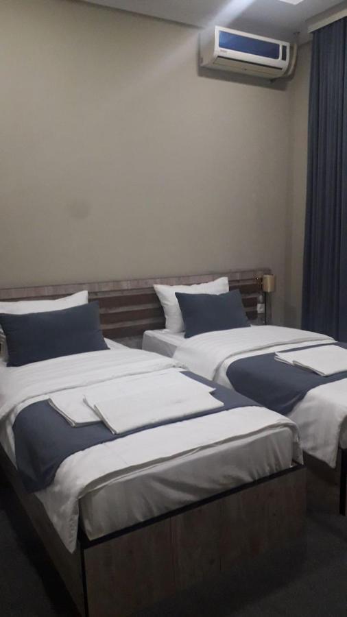 Adras Hotel Taszkent Zewnętrze zdjęcie
