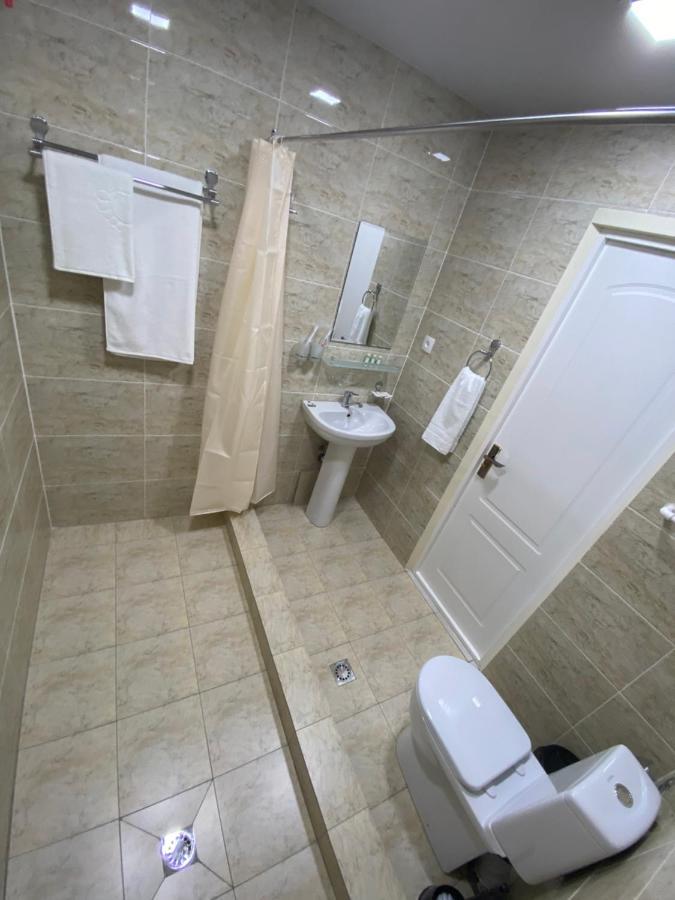 Adras Hotel Taszkent Zewnętrze zdjęcie